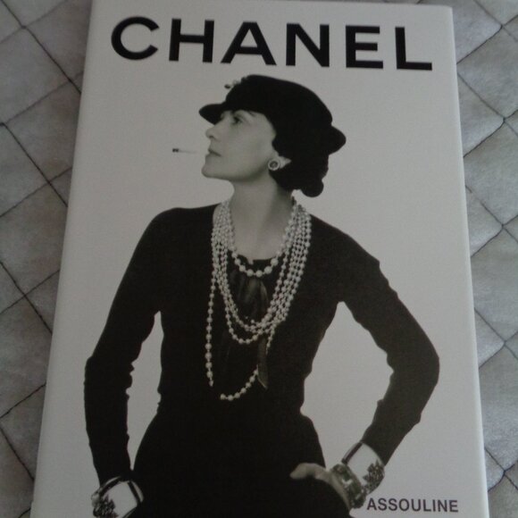 SET OF 3 CHANEL HC BOOKS BY ASSOULINE IN EUC - Picture 6 of 8